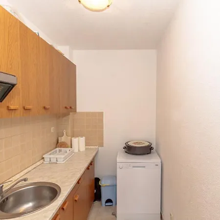 Maya Apartman